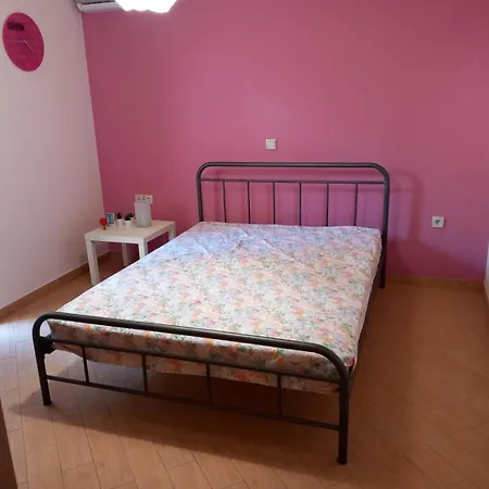 公寓 Mary House Pefkali