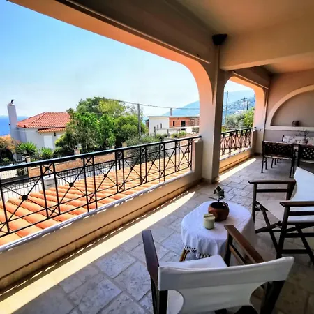 Appartamento House M A R Y Pefkali